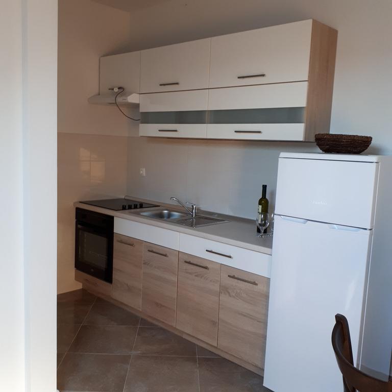 Apartment Tea Nin Exteriér fotografie